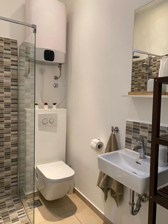 Sea View Flat In Central Pula Exterior foto